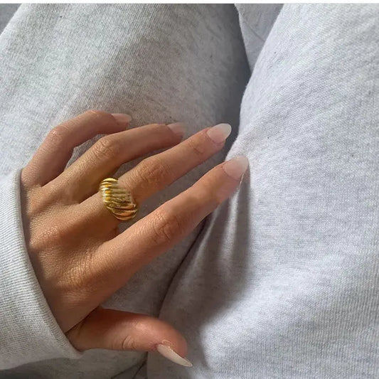 The Valentina Bold Ring