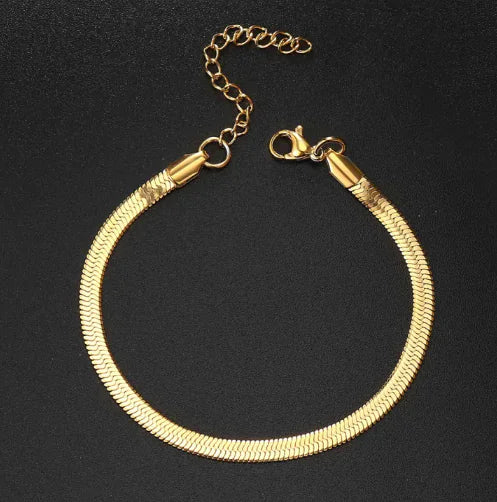 The Sienna Minimal Bracelet