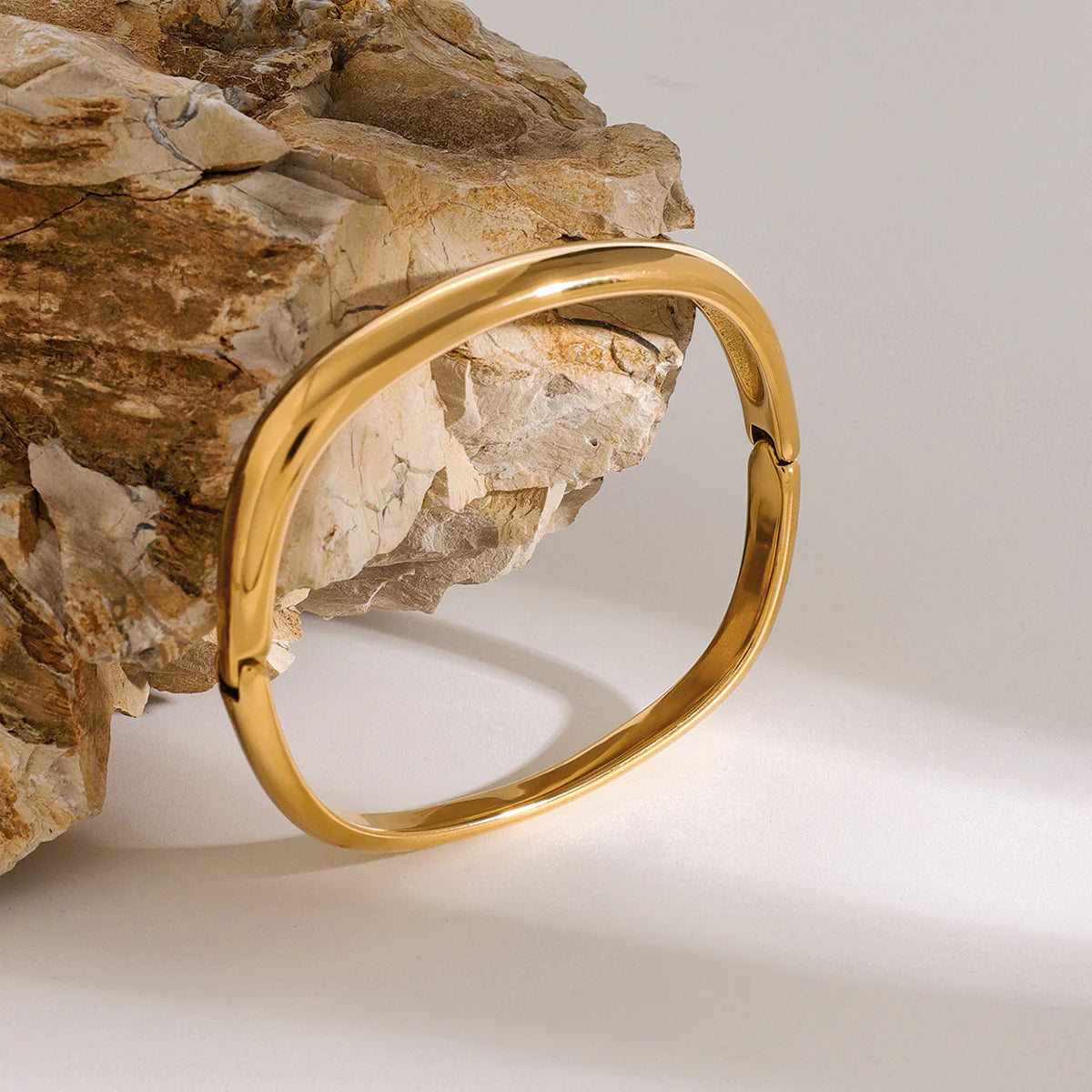 The Annelise Gold Bracelet