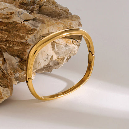 The Annelise Gold Bracelet