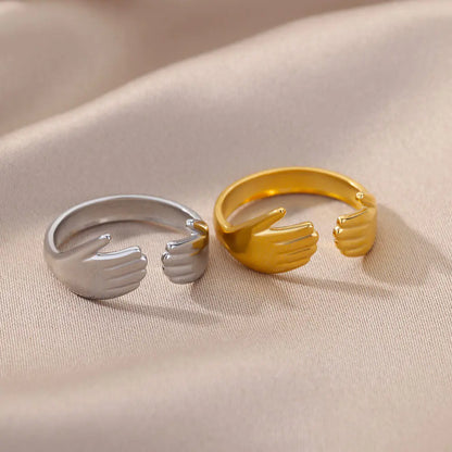 The Aria Wave Ring