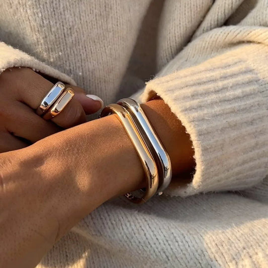 The Annelise Gold Bracelet
